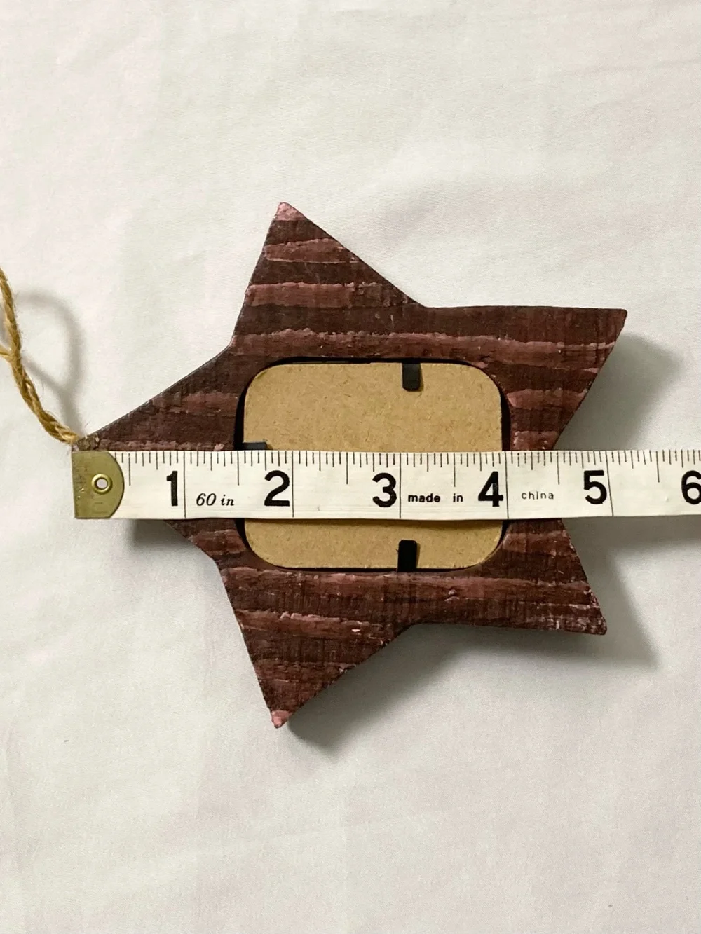⭐️ Vintage Wood And Rusted Metal Star Shaped 1.5” x 2” Picture Frame